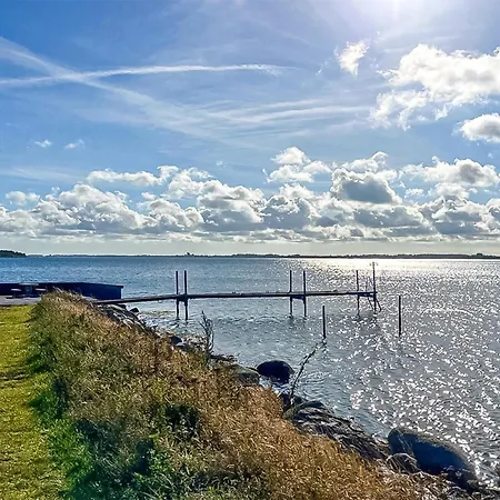 3 Bedroom Gorgeous In * Stubbekøbing