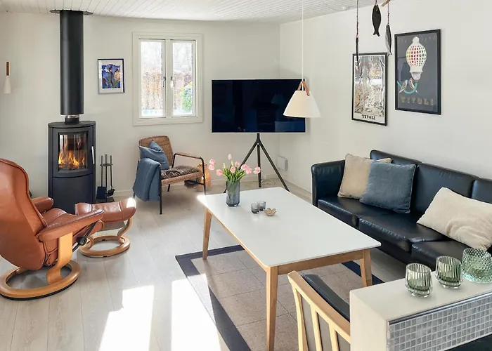 Holiday home 3 Bedroom Gorgeous In Stubbekobing